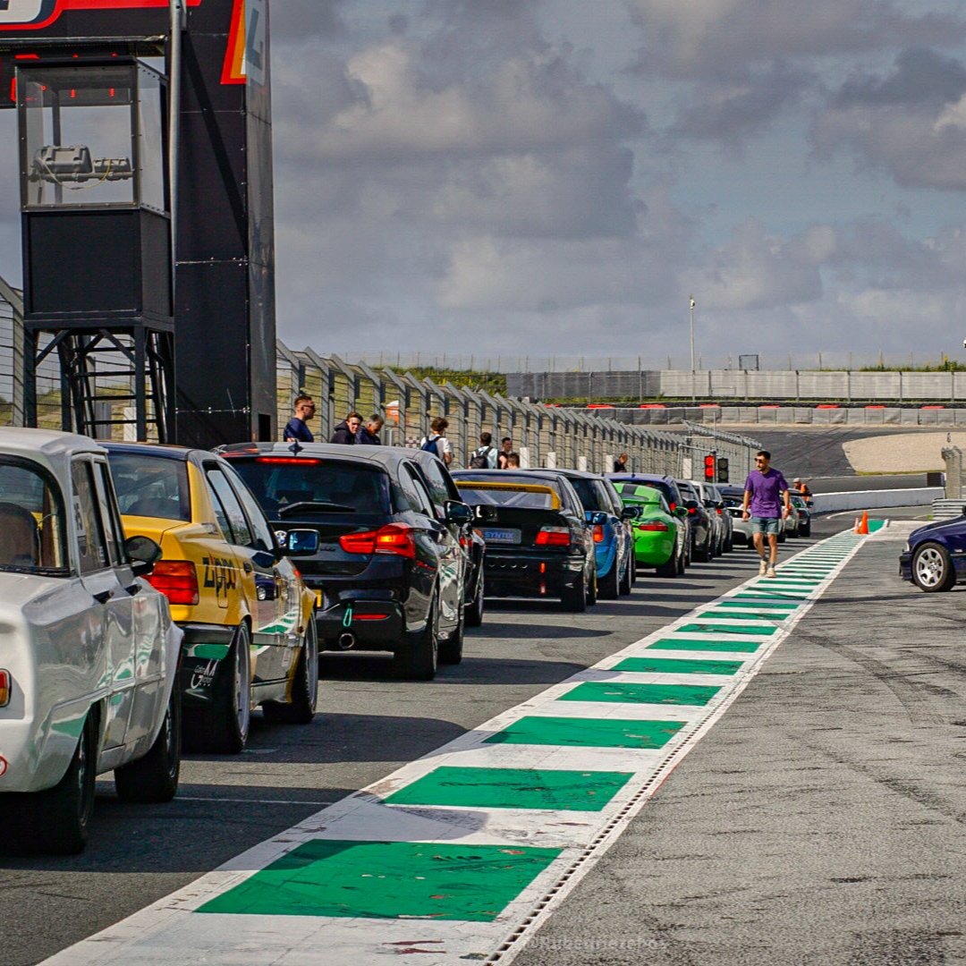 24-10-2025 Circuit Zandvoort trackday savonds open pitlane